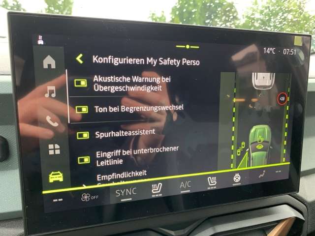 Fahrzeugbild eines Dacia Bigster