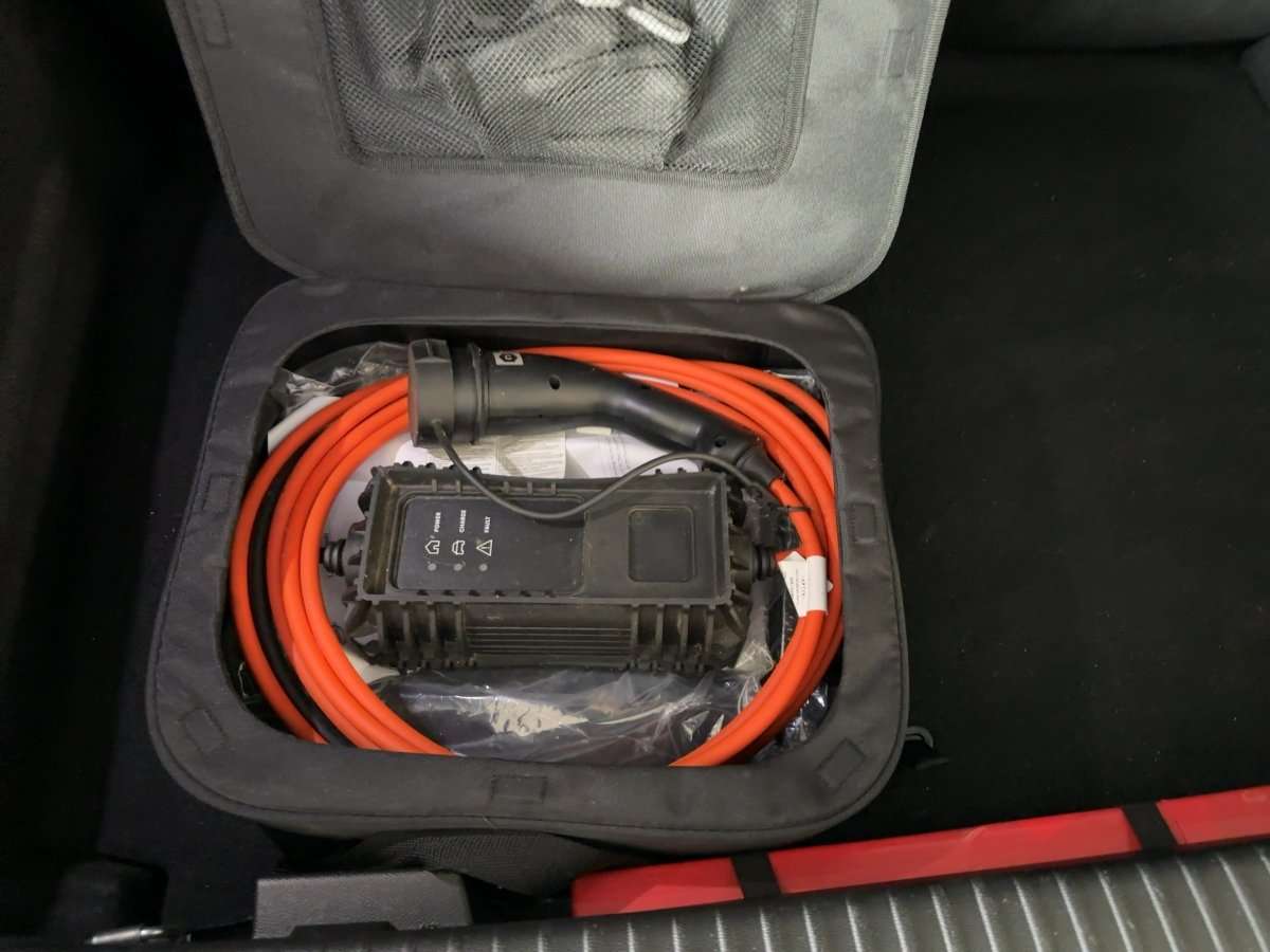 Fahrzeugbild eines Opel Mokka Electric