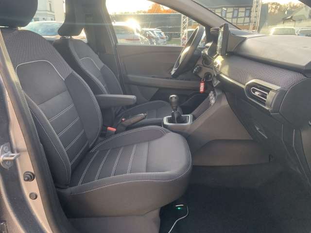 Fahrzeugbild eines Dacia Sandero