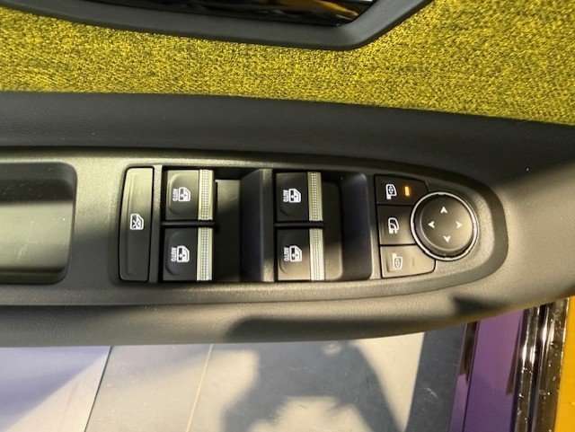 Fahrzeugbild eines Renault 5 E-TECH