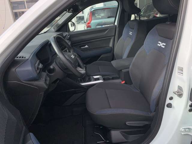 Fahrzeugbild eines Dacia Duster