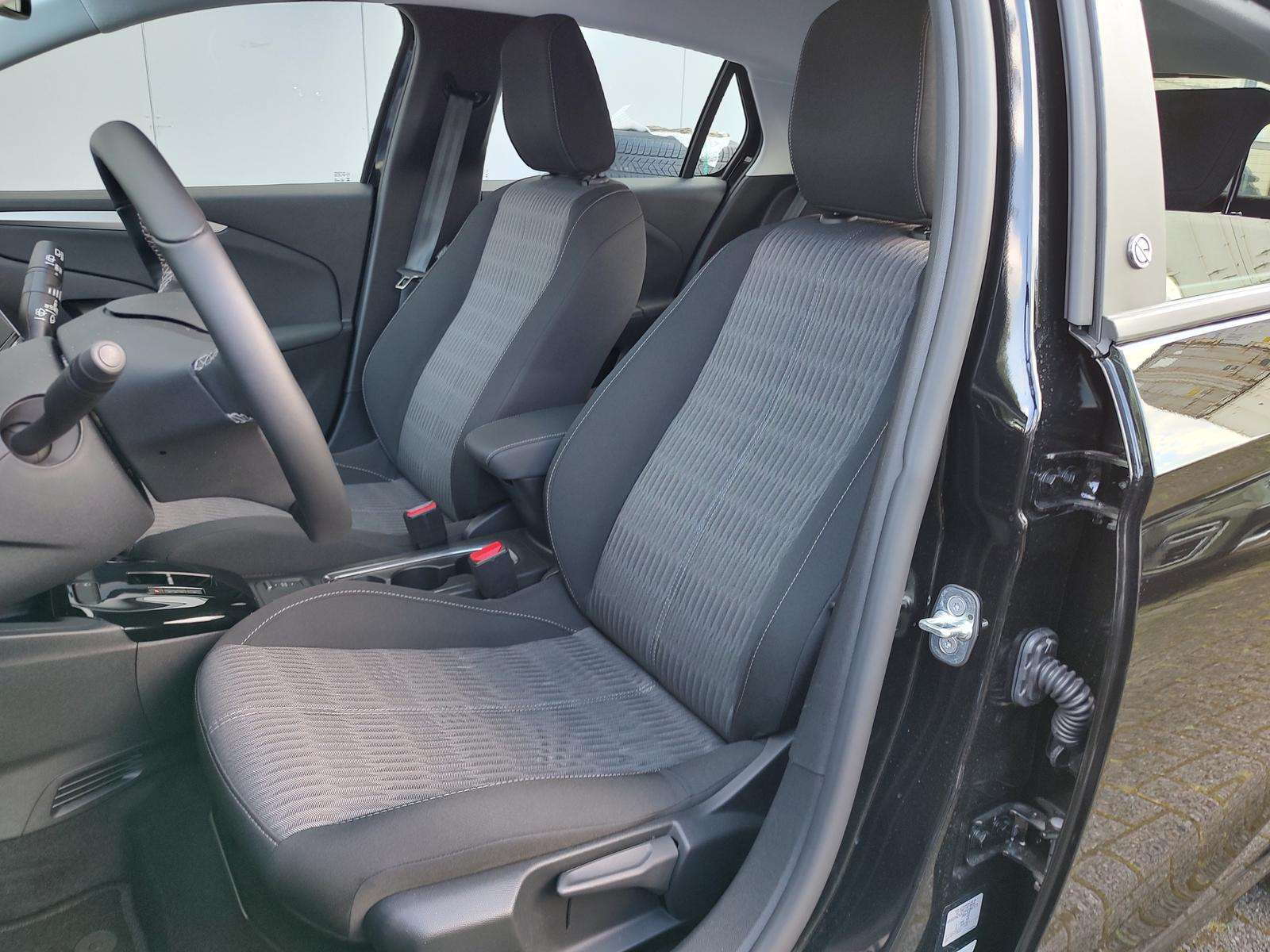 Fahrzeugbild eines Opel Corsa