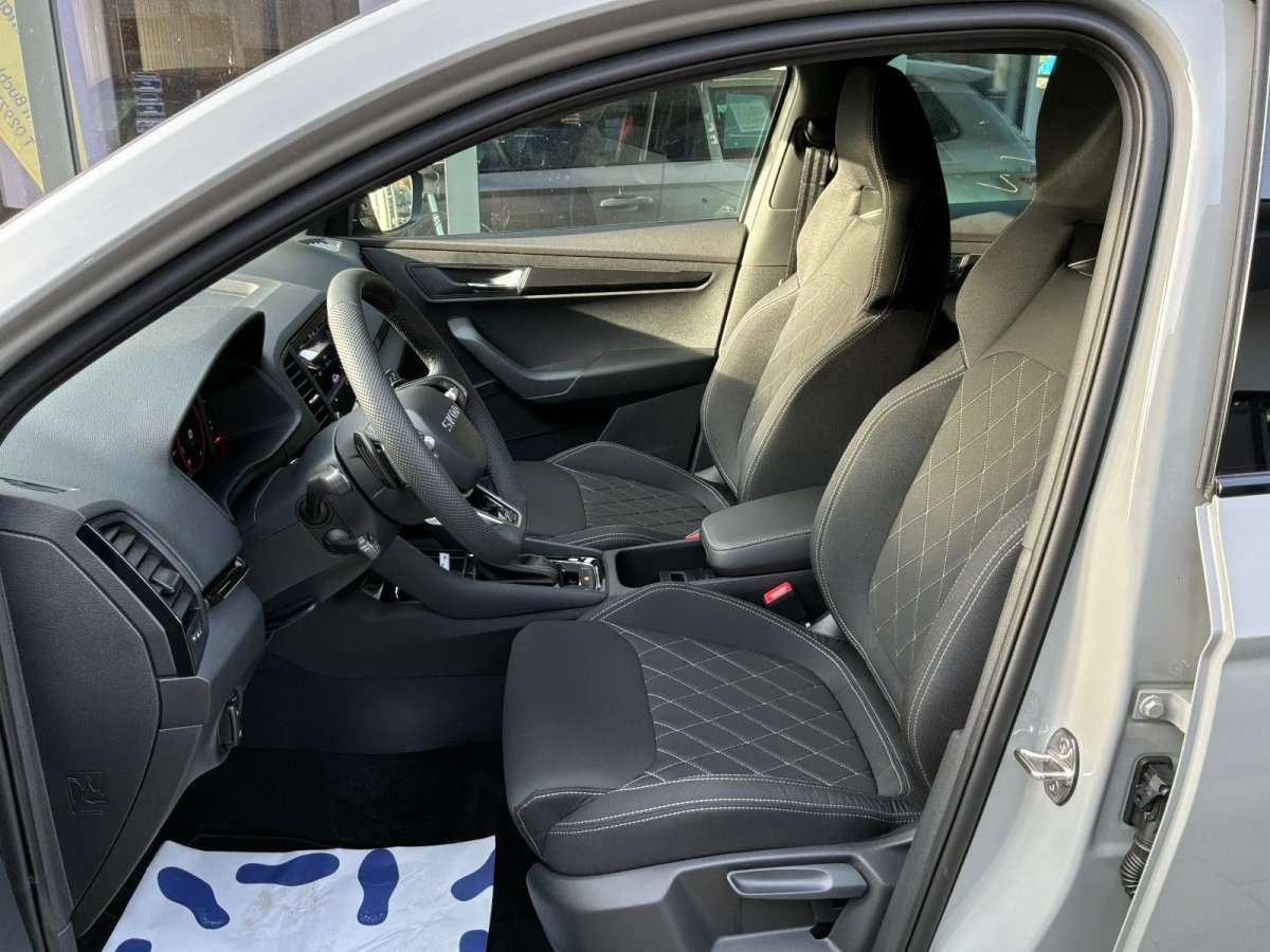 Fahrzeugbild eines Skoda ELROQ