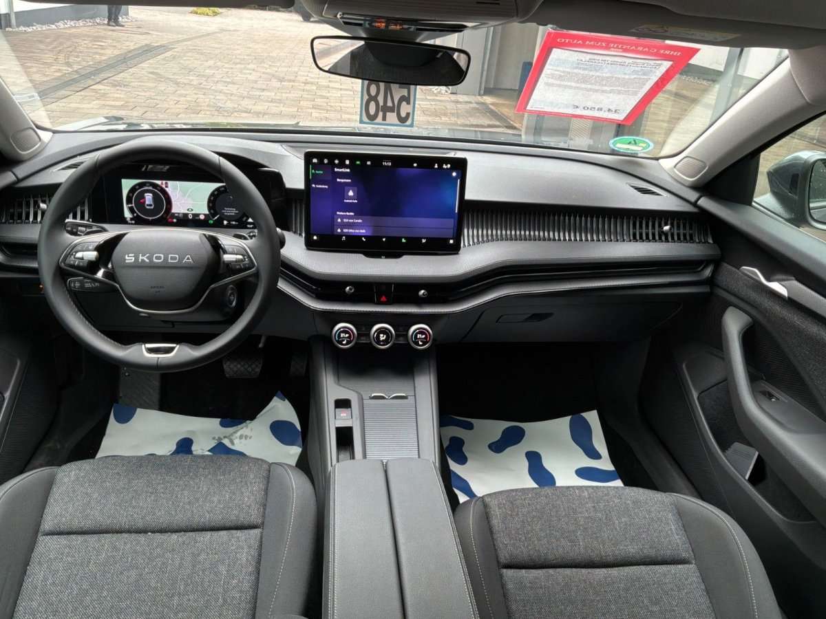 Fahrzeugbild eines Skoda Superb