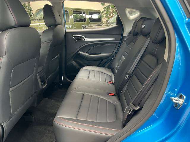 Fahrzeugbild eines MG ZS