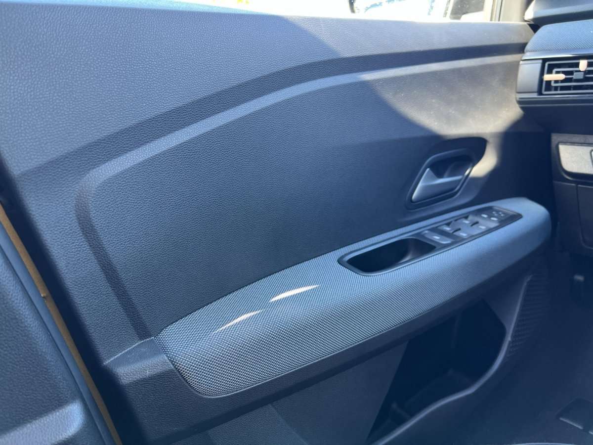 Fahrzeugbild eines Dacia Sandero