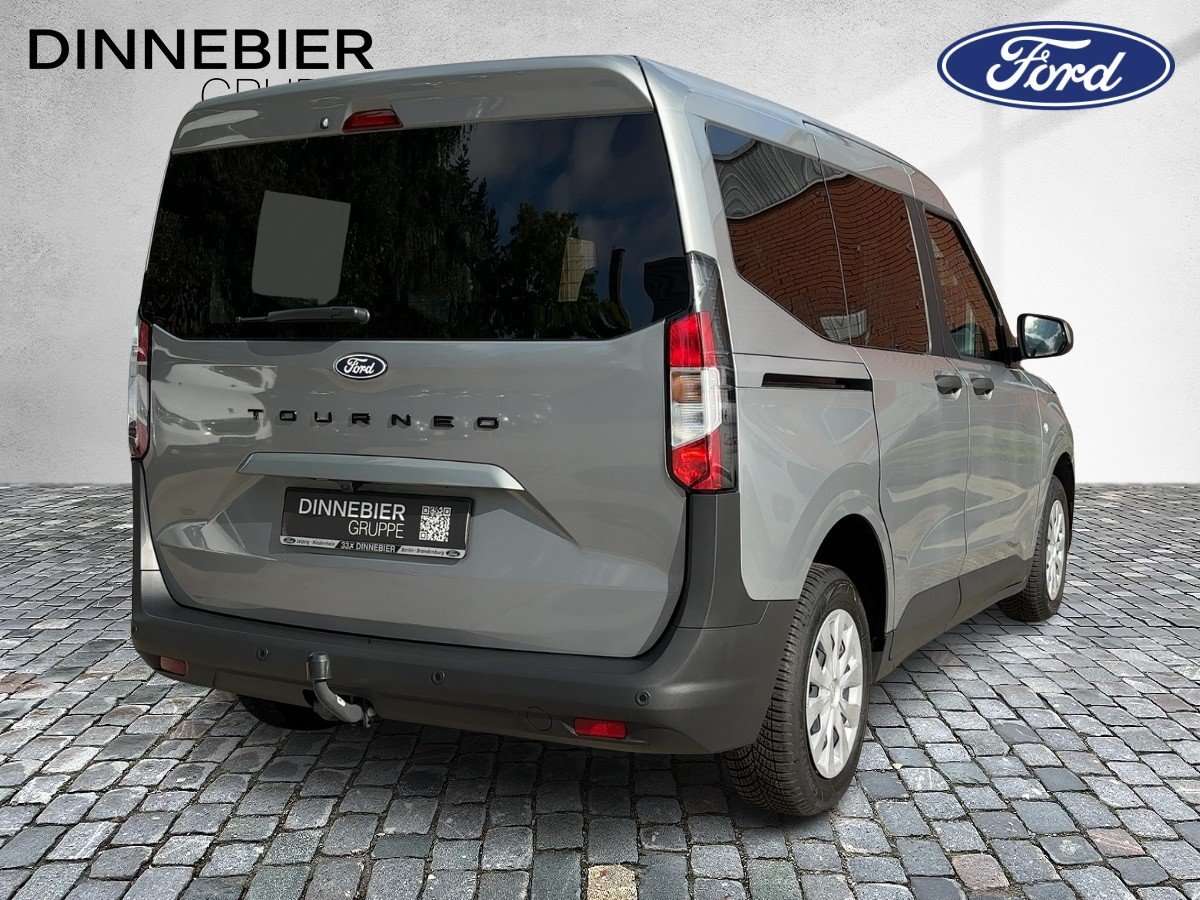 Fahrzeugbild eines Ford Tourneo Courier