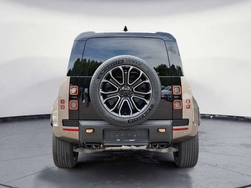 Fahrzeugbild eines Land Rover Defender