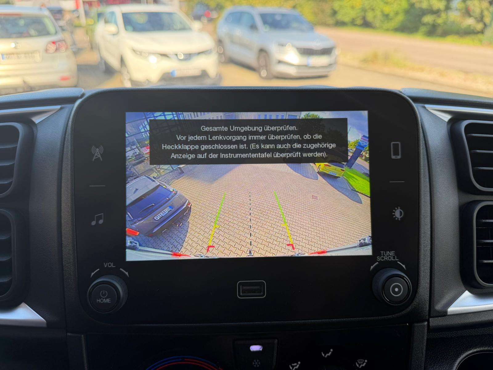 Fahrzeugbild eines Opel Movano