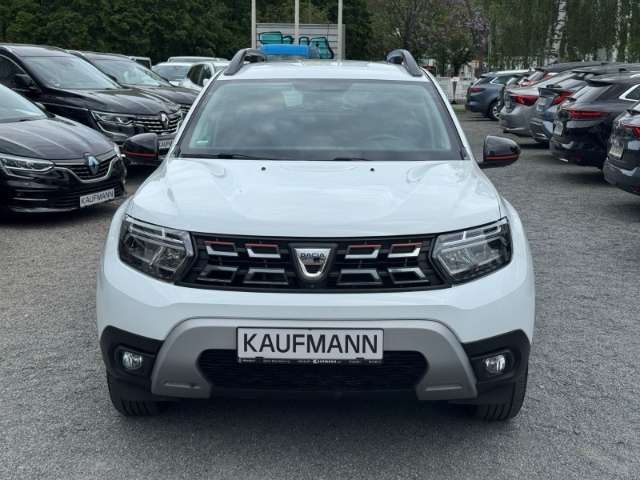 Fahrzeugbild eines Dacia Duster