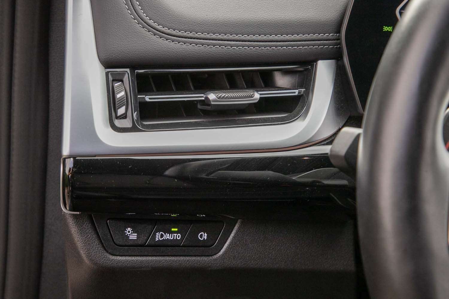 Fahrzeugbild eines BMW X1