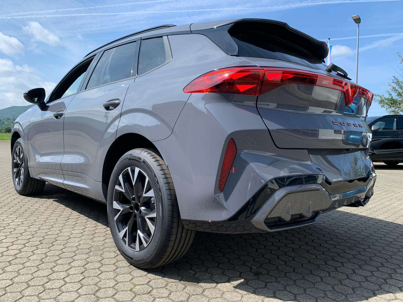 Fahrzeugbild eines CUPRA Terramar