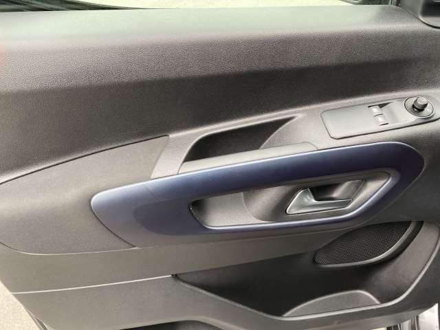 Fahrzeugbild eines Peugeot Rifter