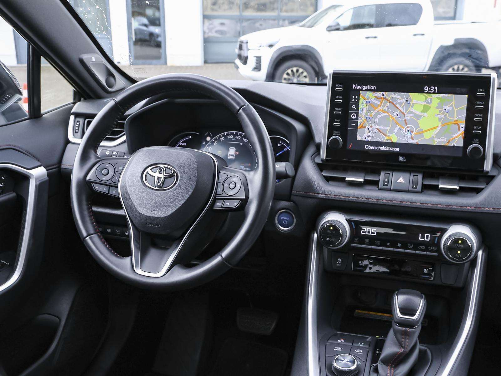 Fahrzeugbild eines Toyota RAV4
