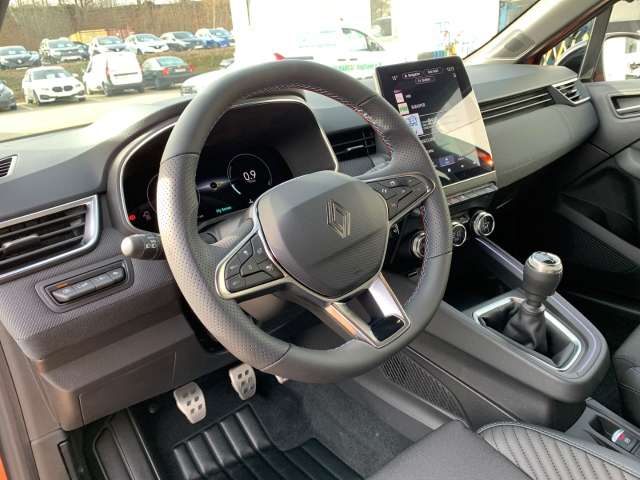 Fahrzeugbild eines Renault Clio