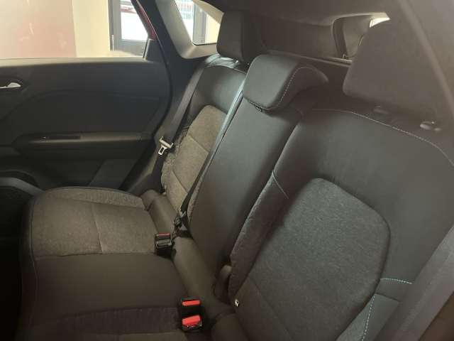 Fahrzeugbild eines Mitsubishi Grandis