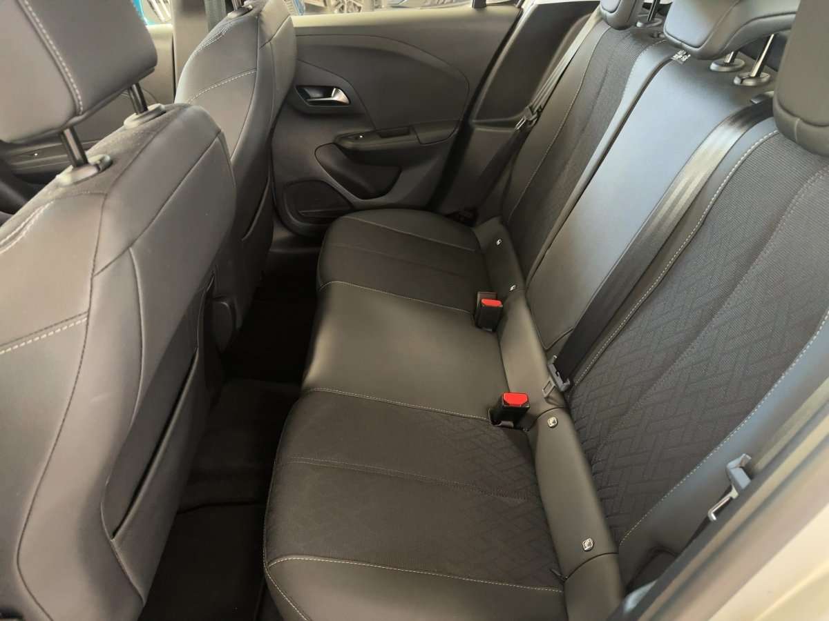 Fahrzeugbild eines Opel Corsa