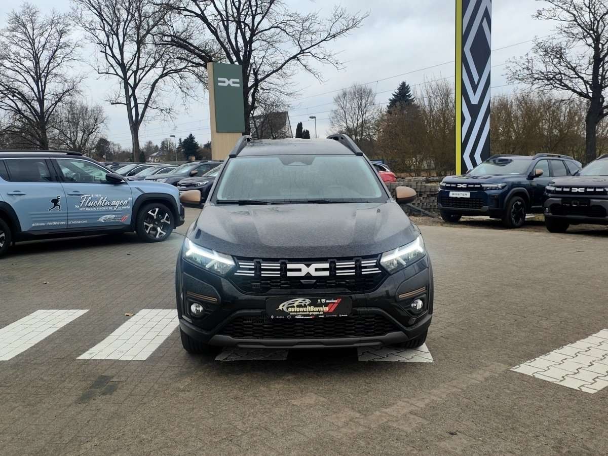 Fahrzeugbild eines Dacia Jogger