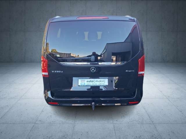 Fahrzeugbild eines Mercedes-Benz V-Klasse