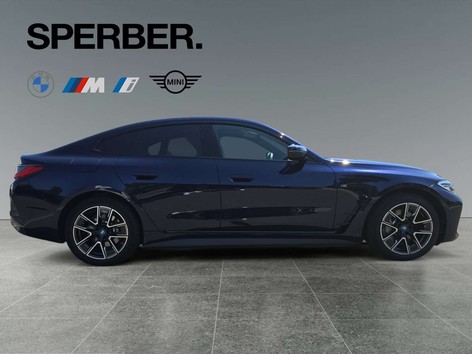Fahrzeugbild eines BMW i4