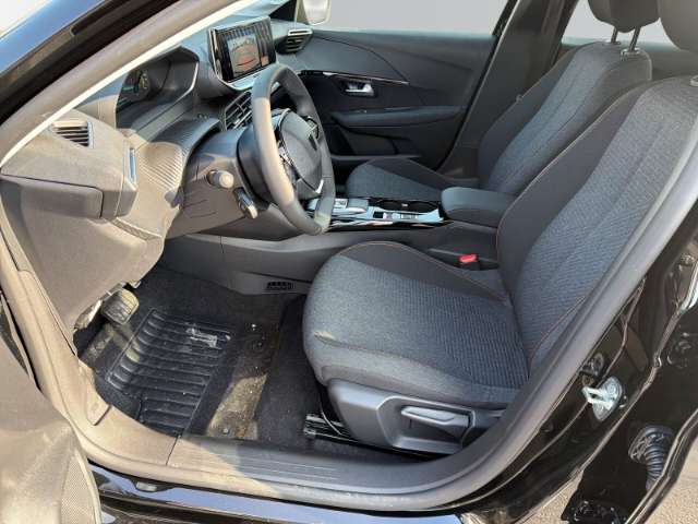 Fahrzeugbild eines Peugeot 208