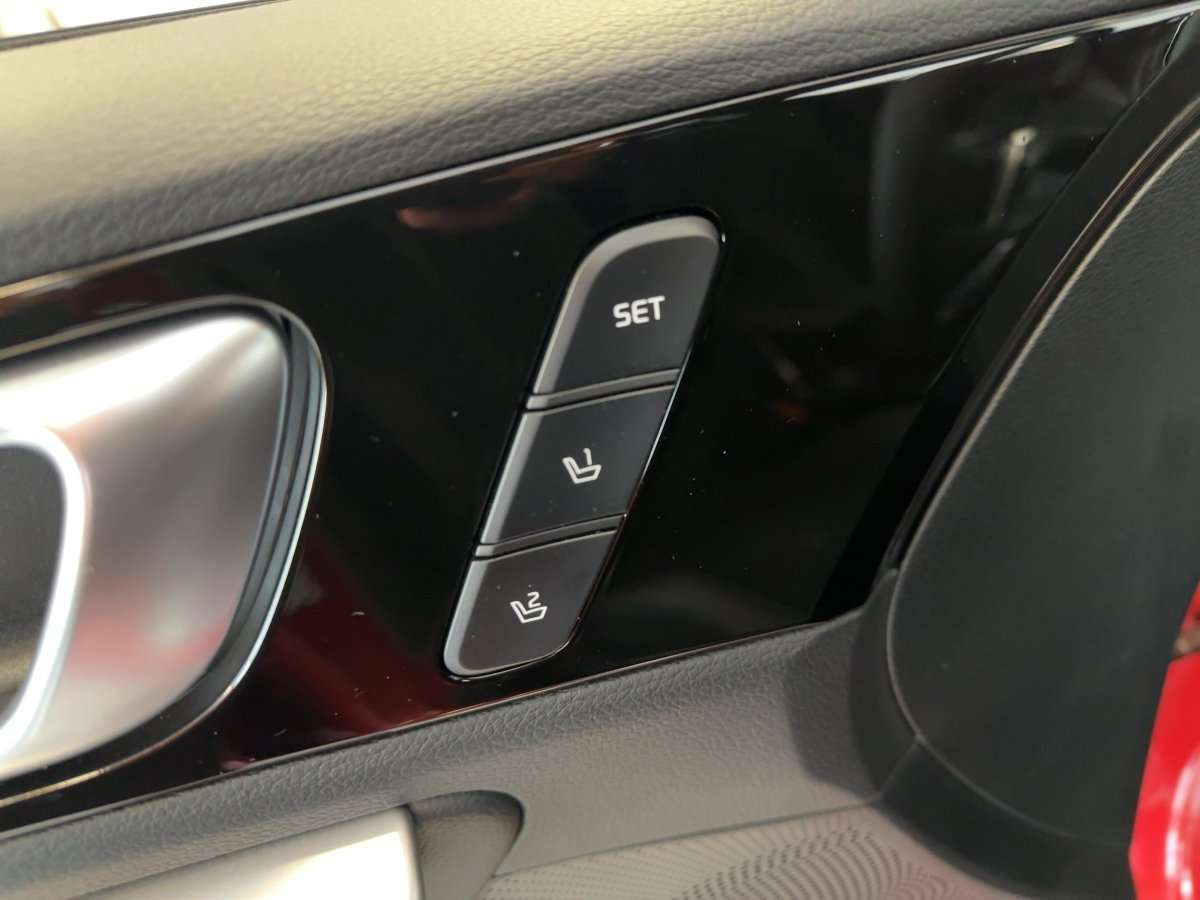 Fahrzeugbild eines Kia cee'd