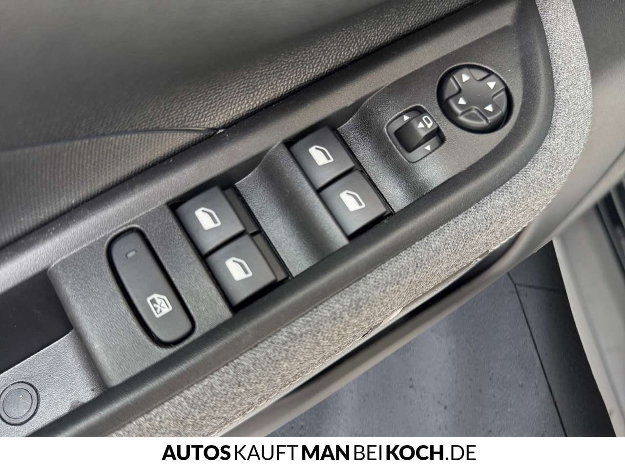 Fahrzeugbild eines Opel Frontera