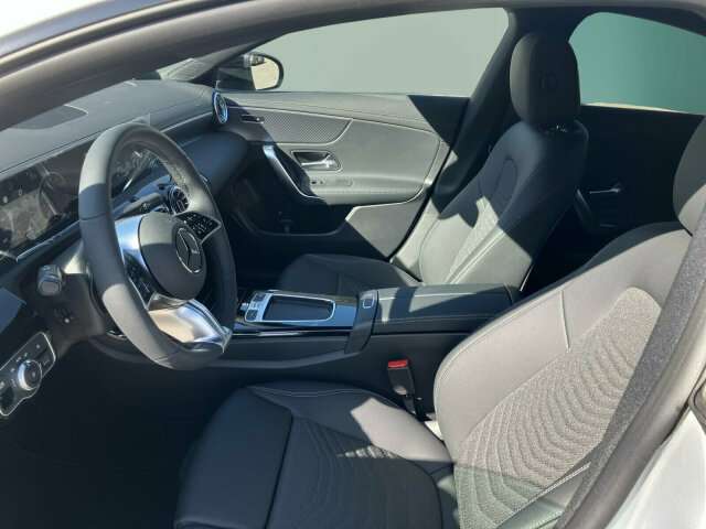 Fahrzeugbild eines Mercedes-Benz CLA