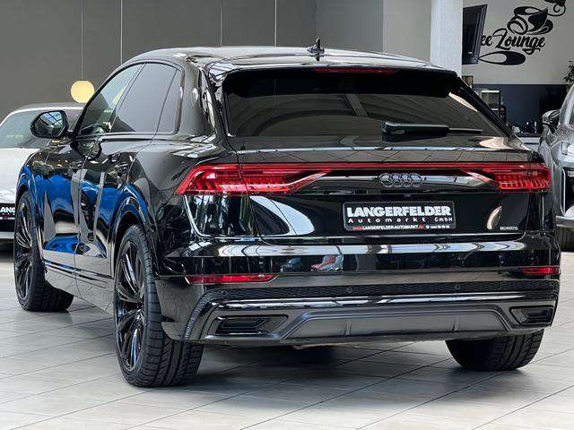 Fahrzeugbild eines Audi Q8