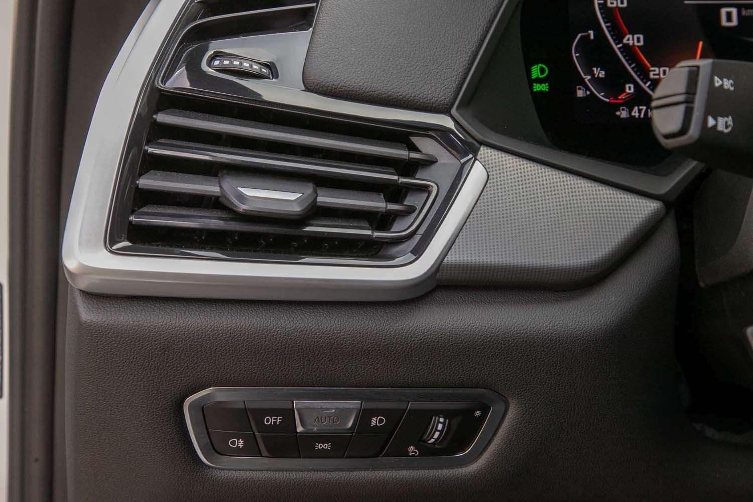 Fahrzeugbild eines BMW X6