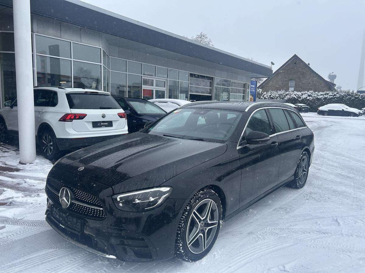 Fahrzeugbild eines Mercedes-Benz E-Klasse