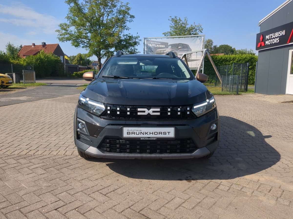 Fahrzeugbild eines Dacia Sandero