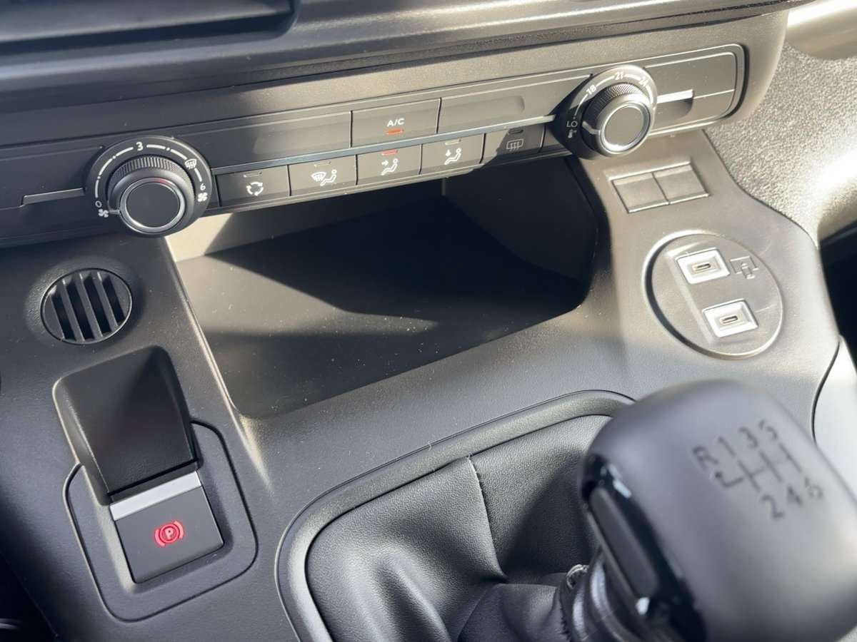 Fahrzeugbild eines Opel Combo