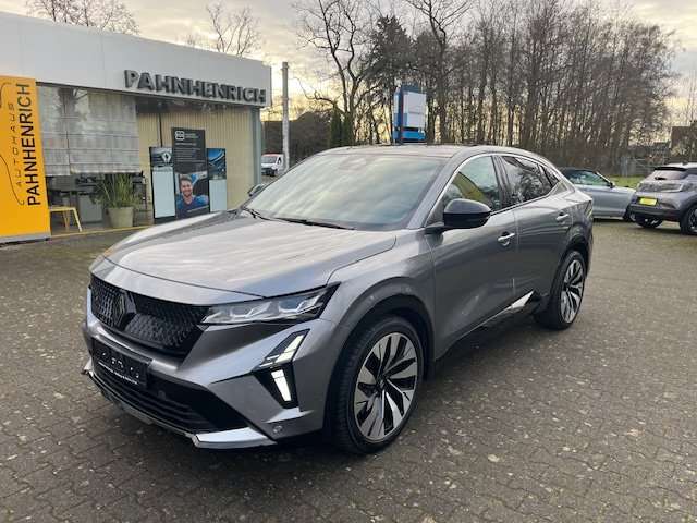 Fahrzeugbild eines Renault Rafale