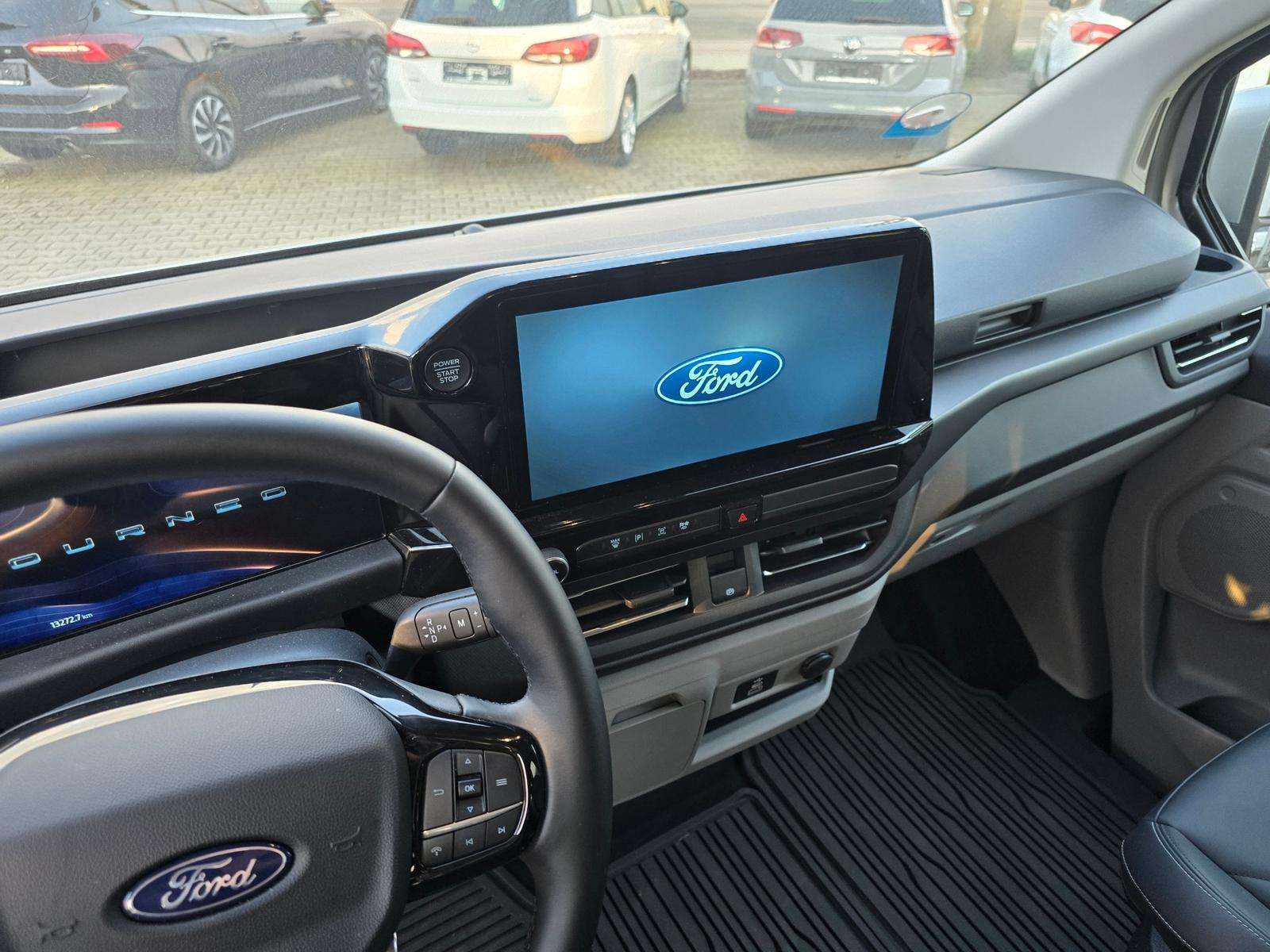 Fahrzeugbild eines Ford Tourneo Custom