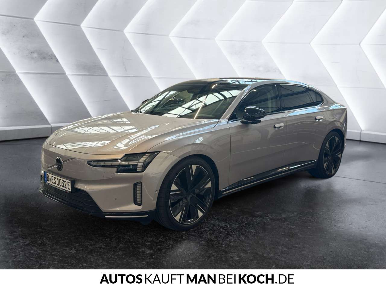 Fahrzeugbild eines Volvo ES90