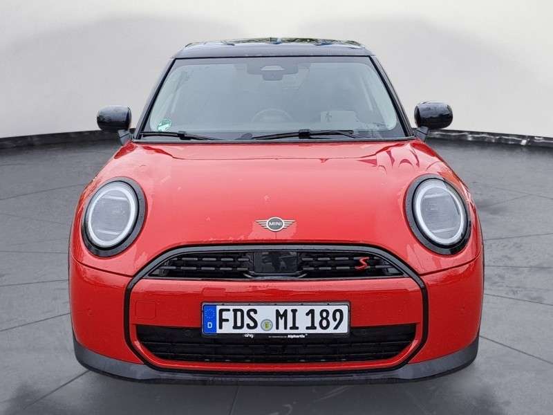 Fahrzeugbild eines MINI COOPER