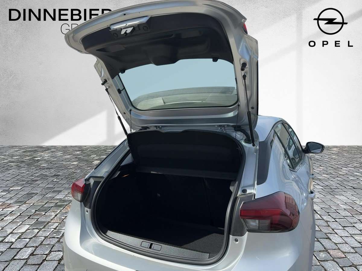 Fahrzeugbild eines Opel Corsa