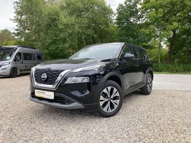 Fahrzeugbild eines Nissan X-TRAIL