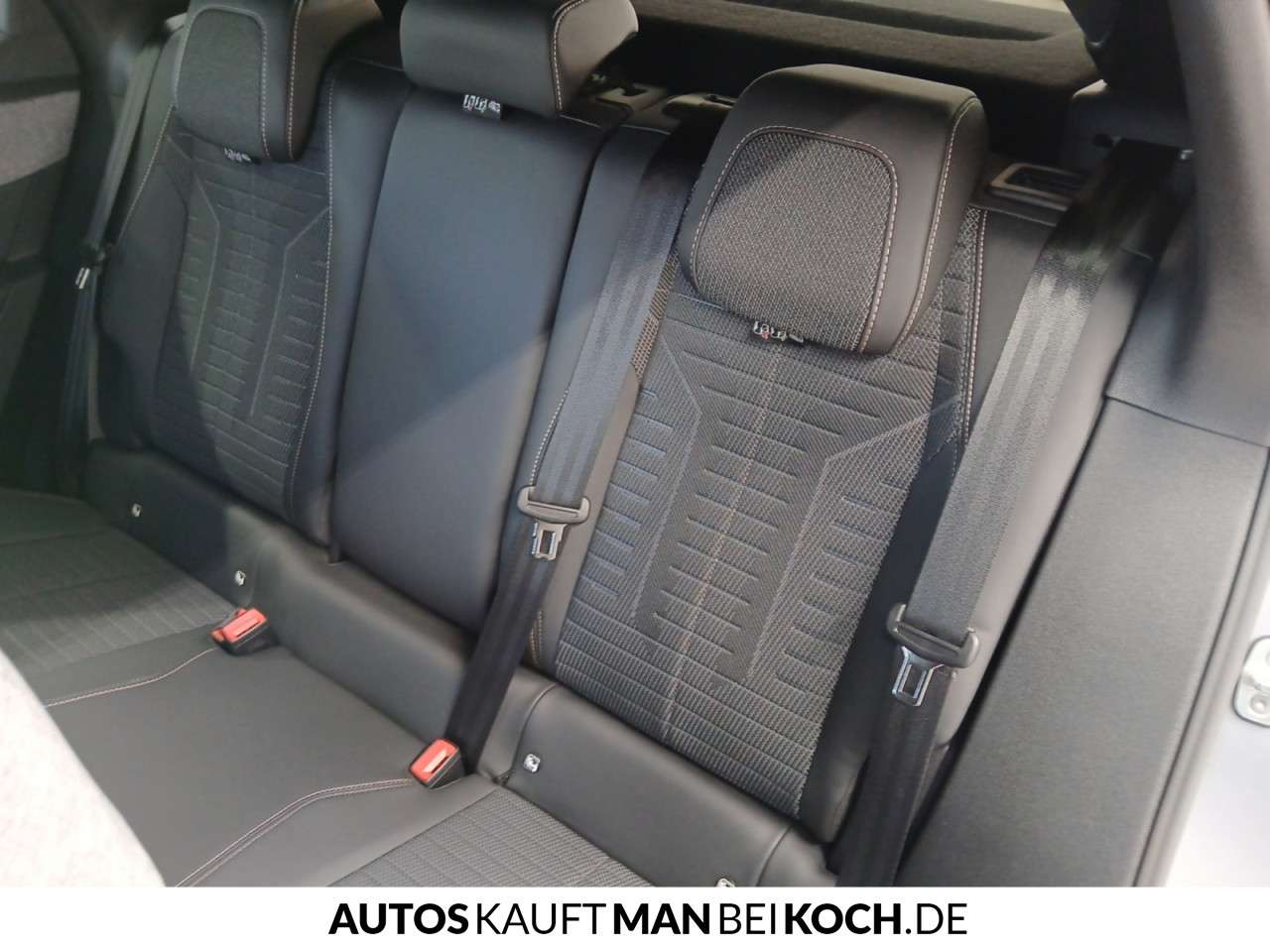 Fahrzeugbild eines Peugeot 3008