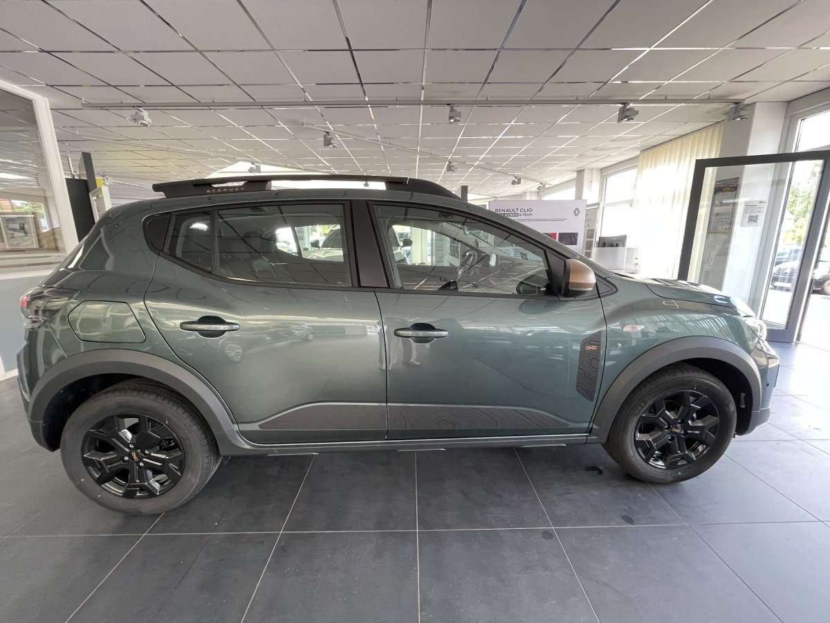 Fahrzeugbild eines Dacia Sandero