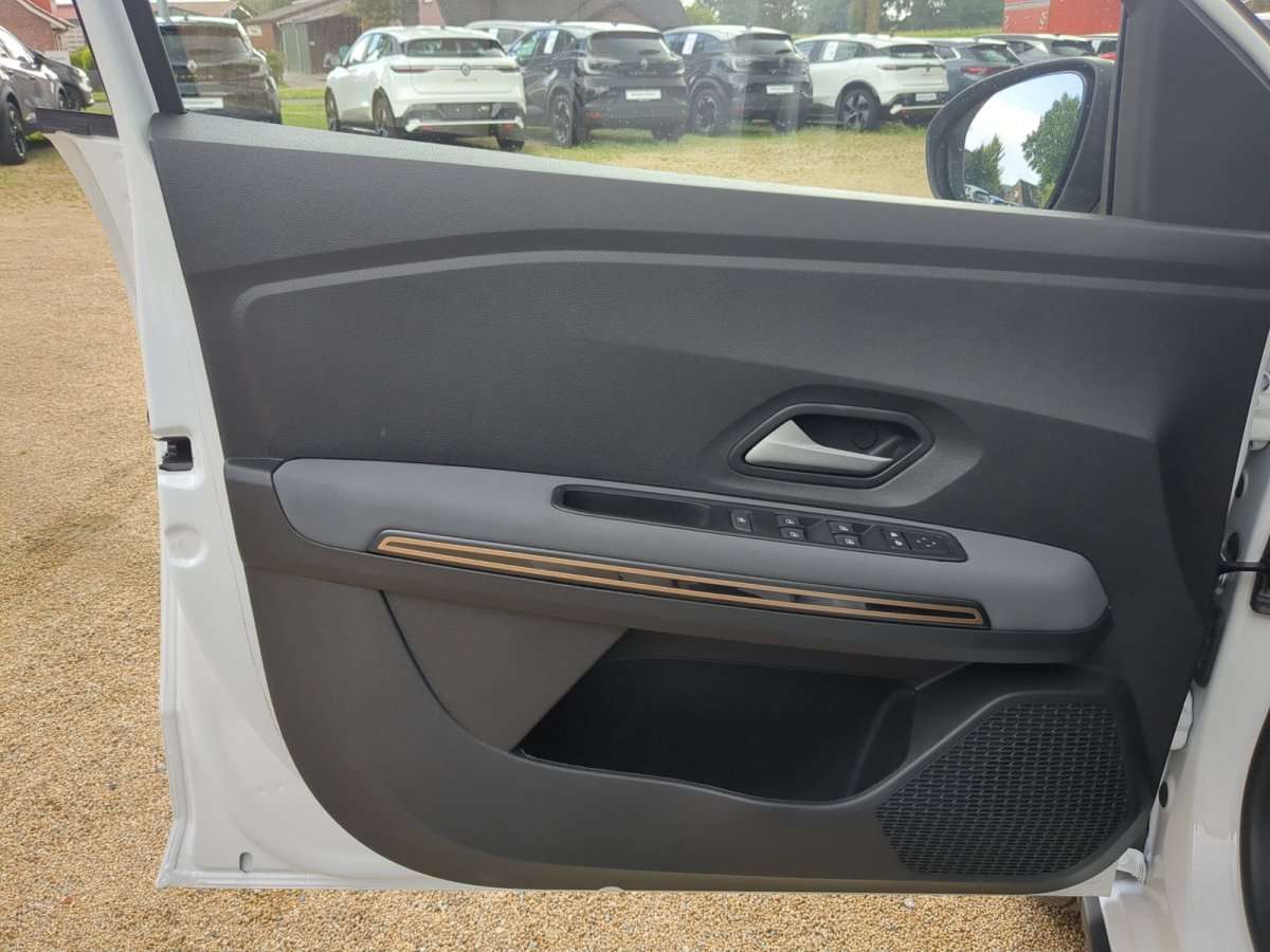 Fahrzeugbild eines Dacia Sandero