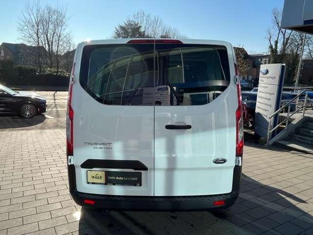 Fahrzeugbild eines Ford Transit Custom
