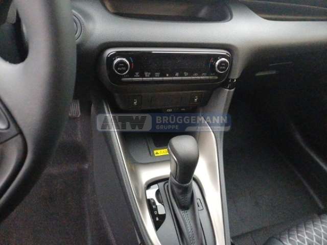 Fahrzeugbild eines Mazda Mazda2 Hybrid