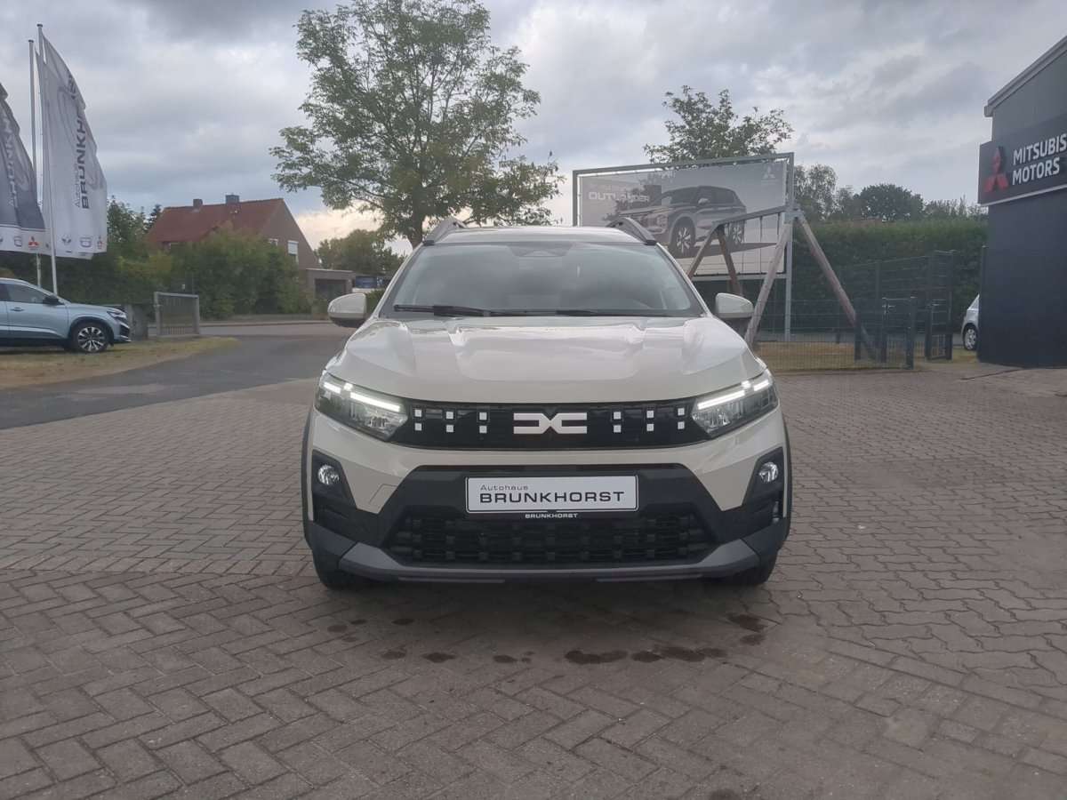 Fahrzeugbild eines Dacia Jogger