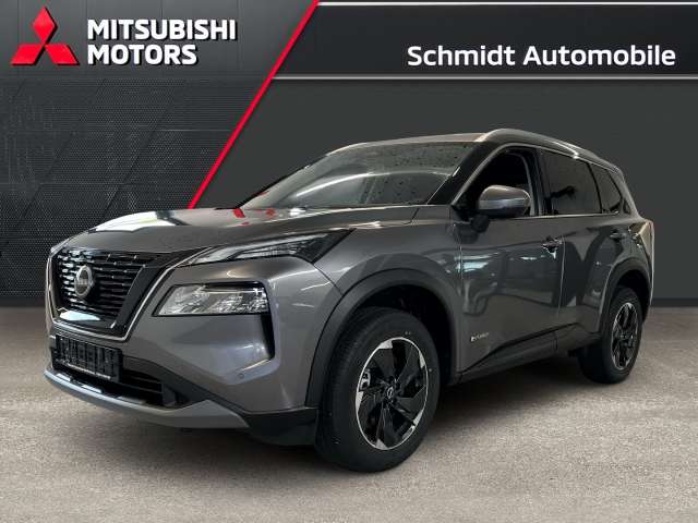 Fahrzeugbild eines Nissan X-TRAIL