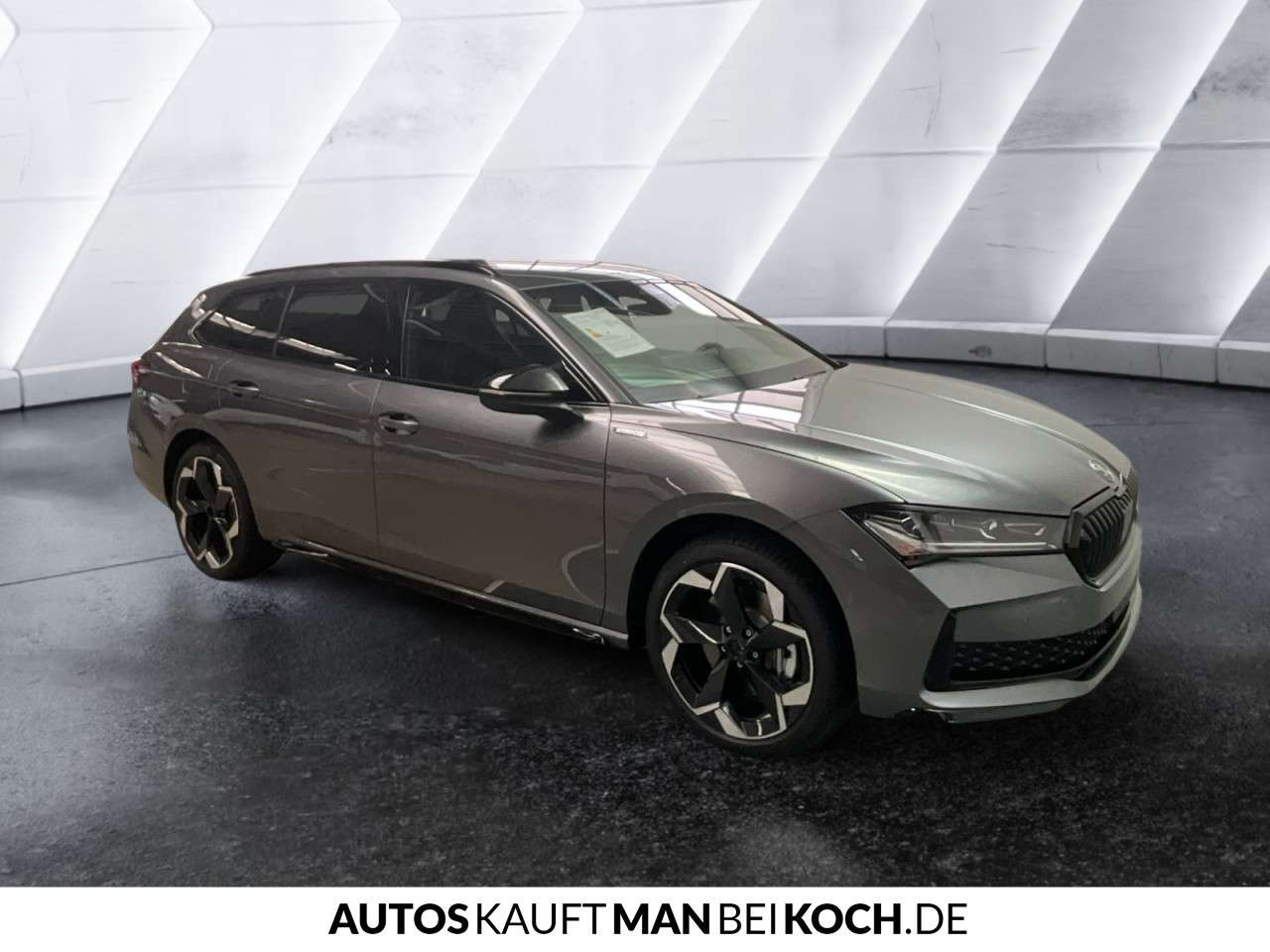Fahrzeugbild eines Skoda Superb