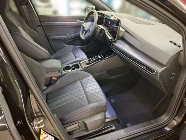 Fahrzeugbild eines Volkswagen Golf