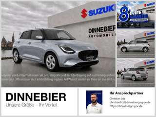 Schräge Frontansicht auf einen Suzuki Swift , freigestellt