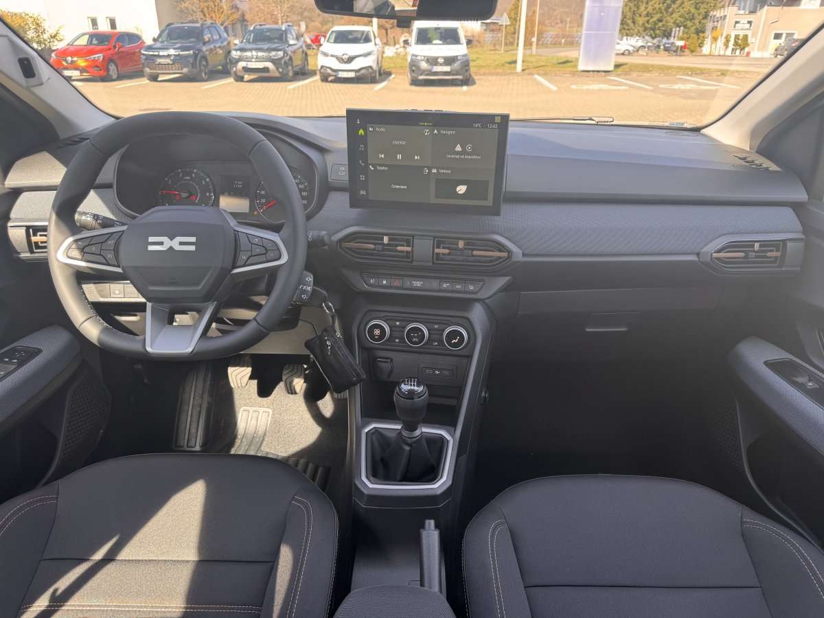 Fahrzeugbild eines Dacia Sandero